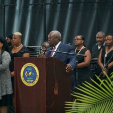 Governor Mapp, A ‘Growing Christian,’ Delivers Sermon-Like Speech During Praise And Thanksgiving Event